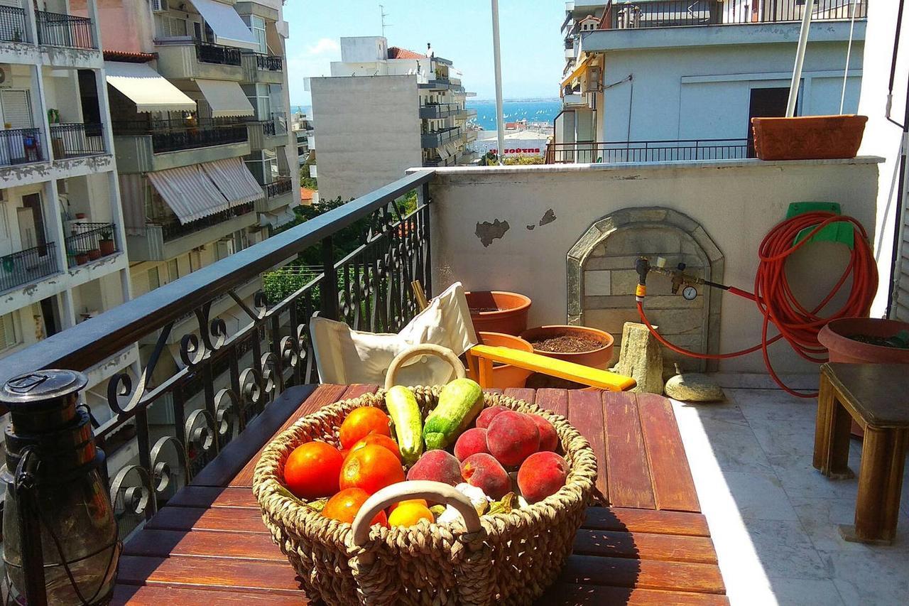 Private Room In A Shared Flat Salonic Exterior foto